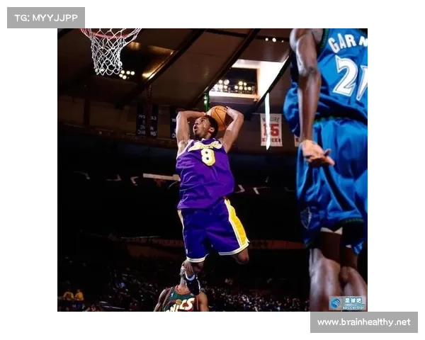 《聚焦NBA巨星的传奇故事与辉煌成就，探寻篮球背后的不朽精神》